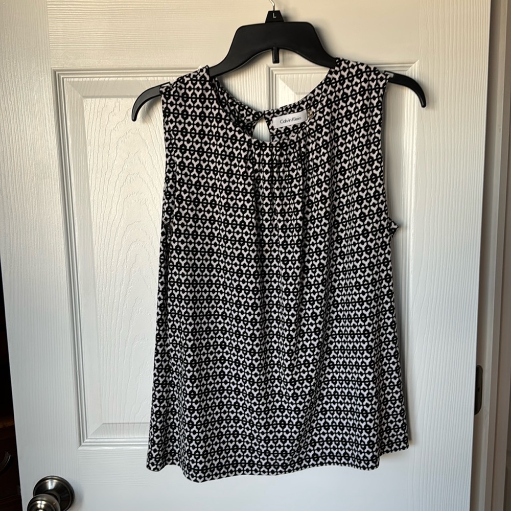 Calvin Klein black and white print shell tank - XL
